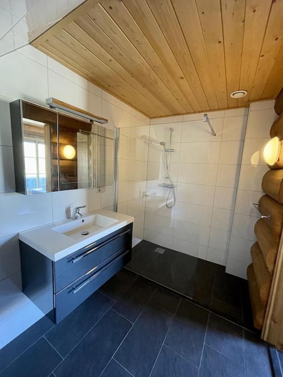 Unieke Houten Villa Met Sauna In Twente - 5P Den Ham Exterior photo
