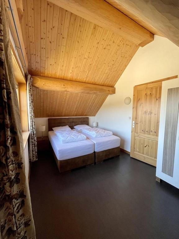 Unieke Houten Villa Met Sauna In Twente - 5P Den Ham Exterior photo